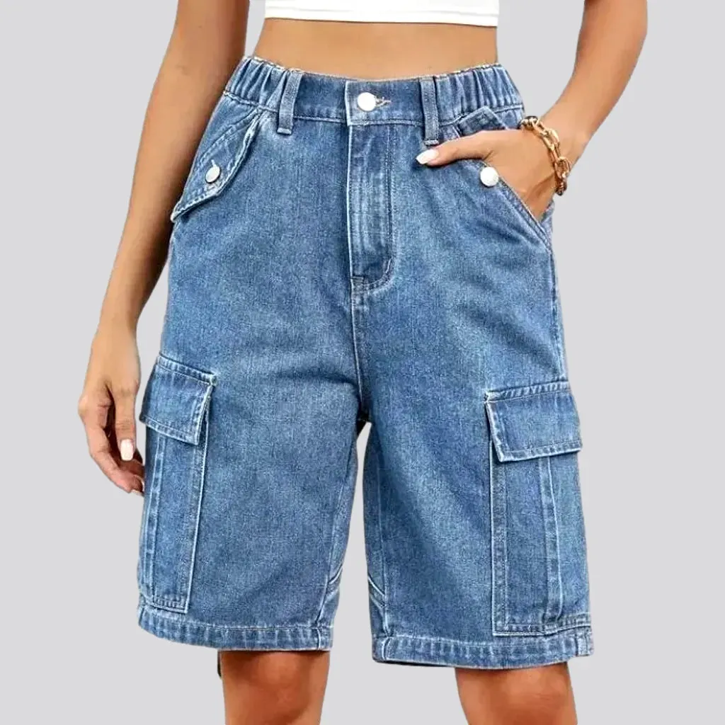 Knee-length high-waist denim shorts